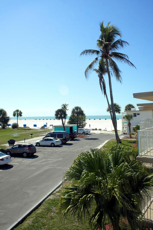 Carousel Beach Inn Fort Myers Beach Exterior foto