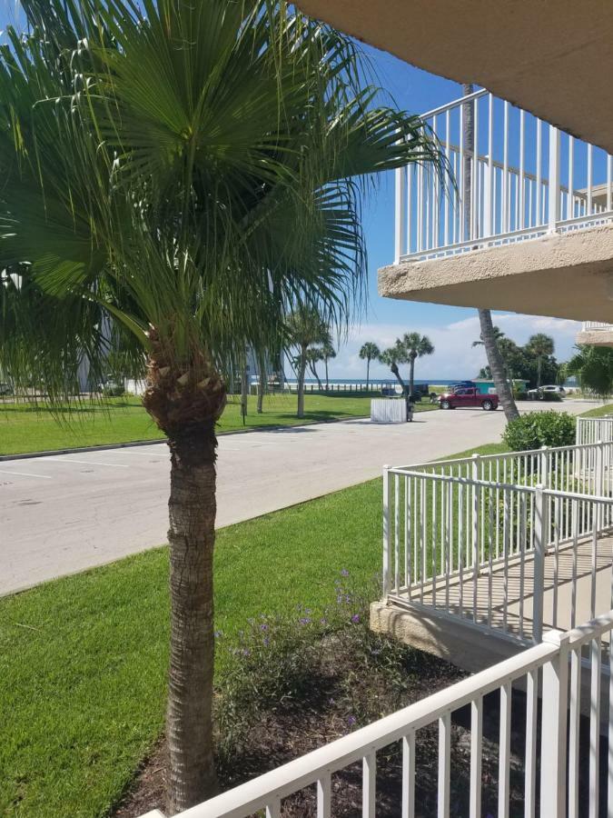 Carousel Beach Inn Fort Myers Beach Exterior foto