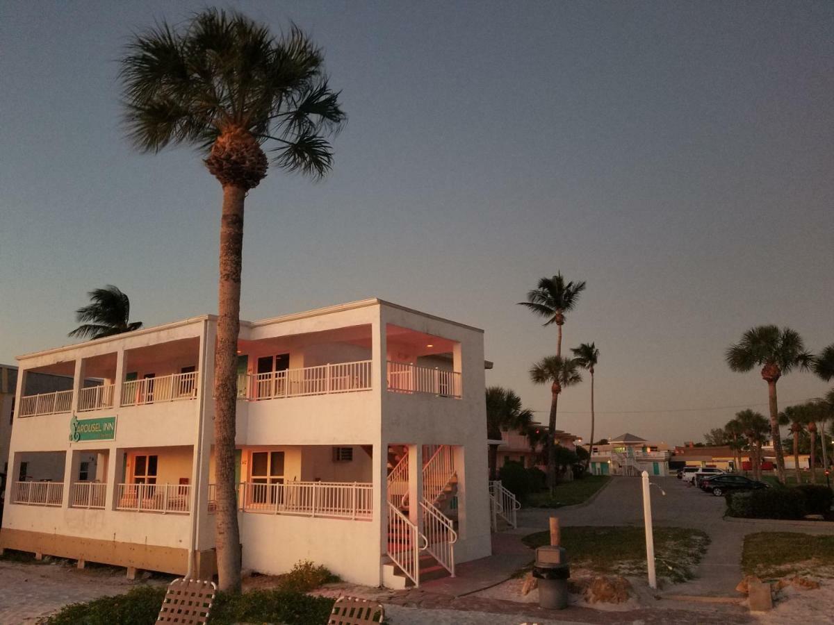 Carousel Beach Inn Fort Myers Beach Exterior foto